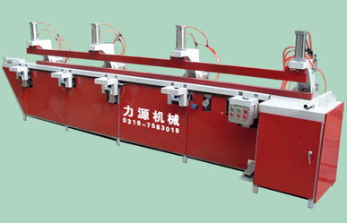 創(chuàng)新與品質(zhì)并行 解析任縣力源機(jī)械廠優(yōu)質(zhì)自動接木機(jī)與梳齒機(jī)的技術(shù)優(yōu)勢